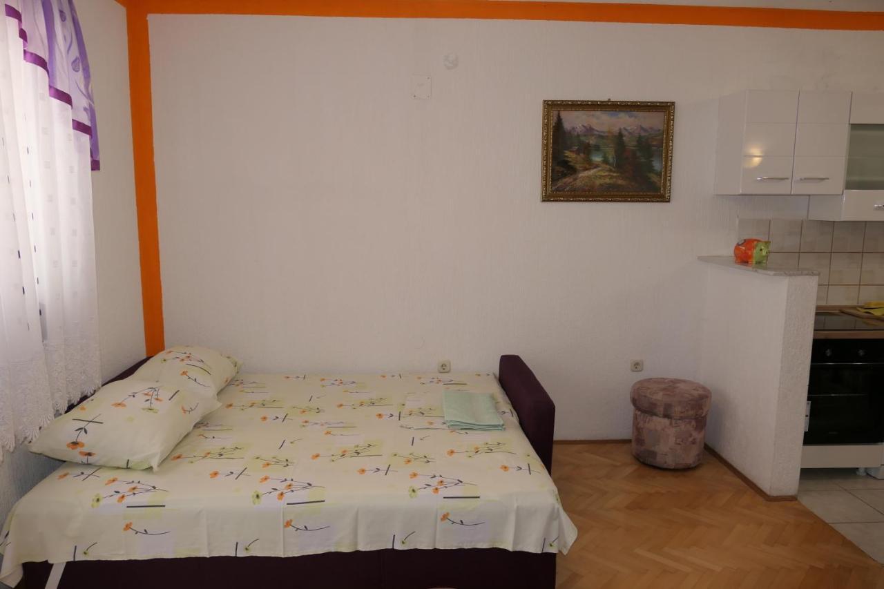 Apartments And Rooms Juki Senj (Lika-Senj) Exterior foto