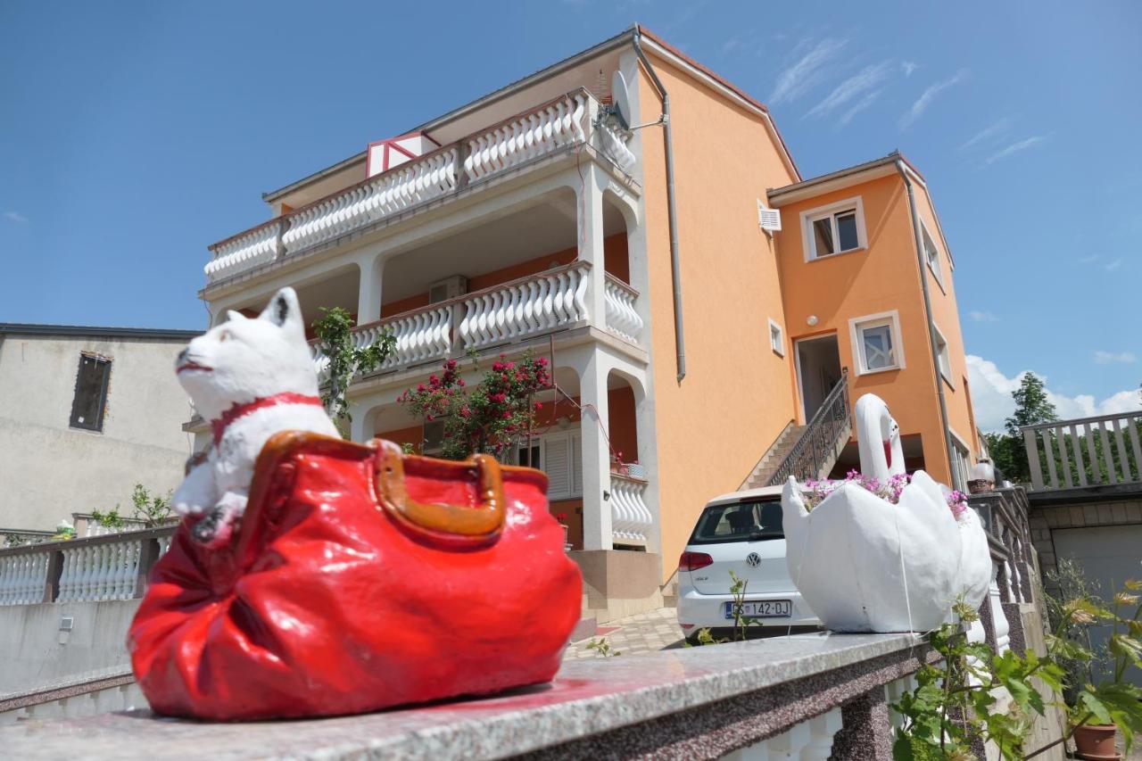 Apartments And Rooms Juki Senj (Lika-Senj) Exterior foto