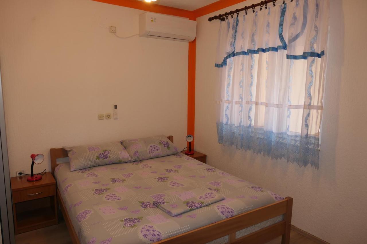 Apartments And Rooms Juki Senj (Lika-Senj) Exterior foto